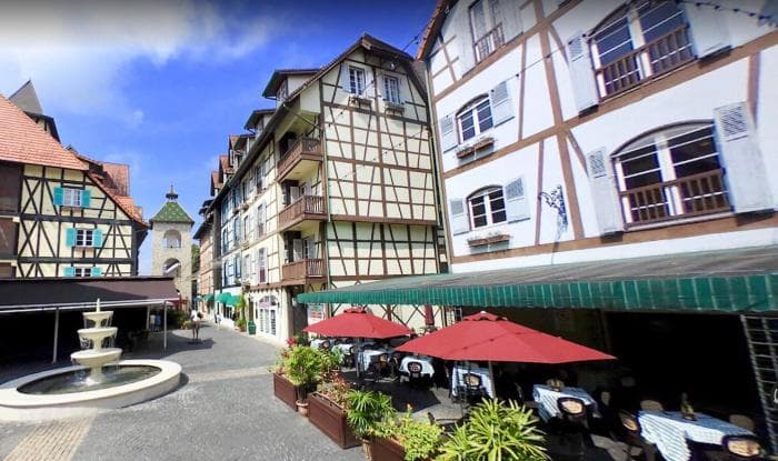 Colmar Tropicale, Alsace’i linna kloon Malaisia troopikas