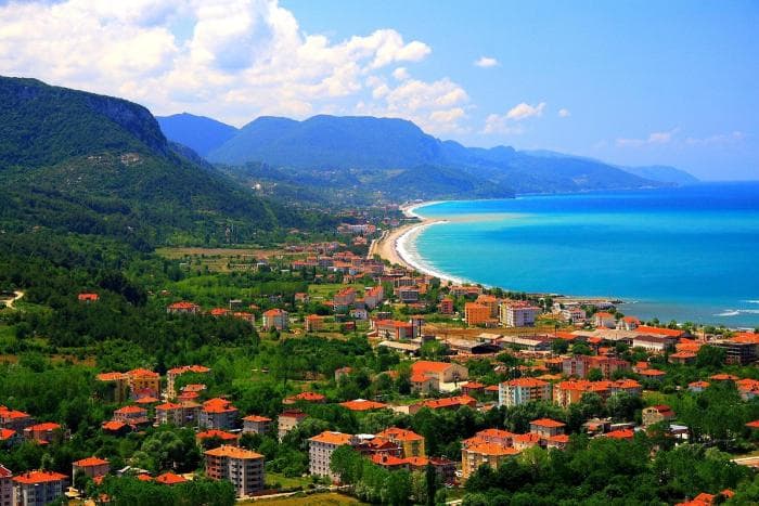 Musta mere rannikust on kujunemas Türgi uus turismi tulipunkt