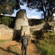 Suure Zimbabwe varemetel