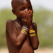 Himba tüdruk