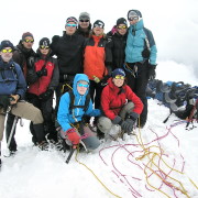 Georgia kõrgeima Kazbeki mäe tipus 5033 m kõrgusel