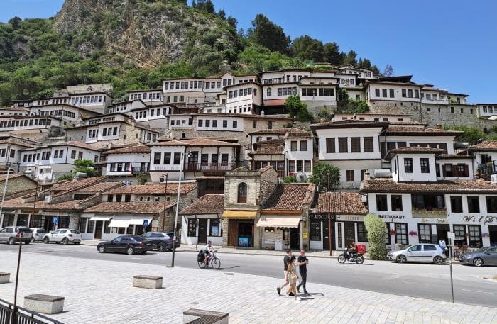 Albaanias on rekordiline turismiaasta, aga...