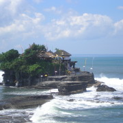 Bali,Tanah Loti tempel