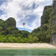 Tayak lagoon Caramoan