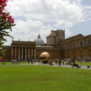 Vatikani muuseumi õu