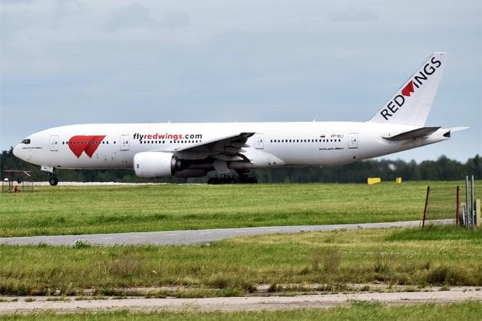 Nädalavahetuse kaos Antalyas – kaks Vene lennukit üheaegselt rivist väljas