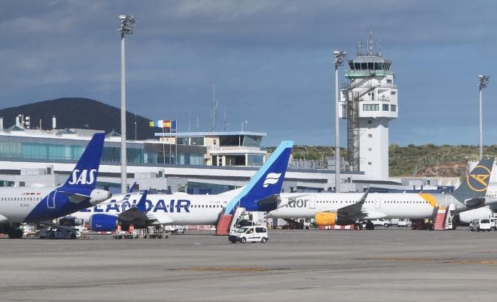 Tenerife lennujaamas arreteeriti 14 pagasikäitlejat