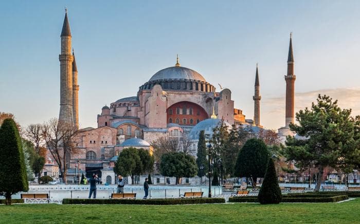 Hagia Sophia külastamine muutub välismaalastele tasuliseks