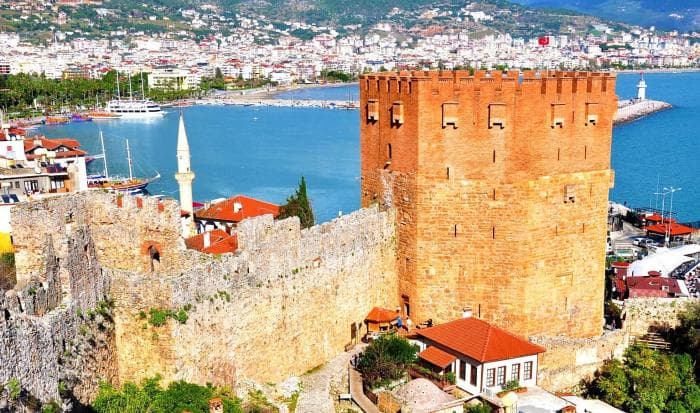 Türgi Rivieras nõutakse karme piiranguid kinnisvara rendile ja müügile
