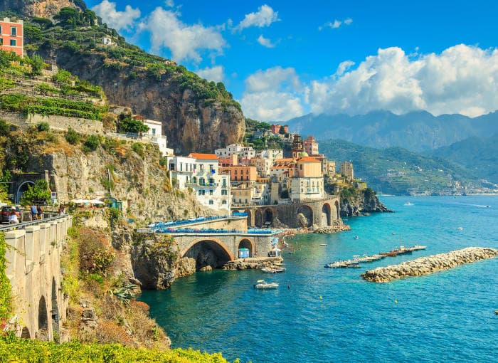 Sõitmist Amalfi ilusal rannikuteel piiratakse