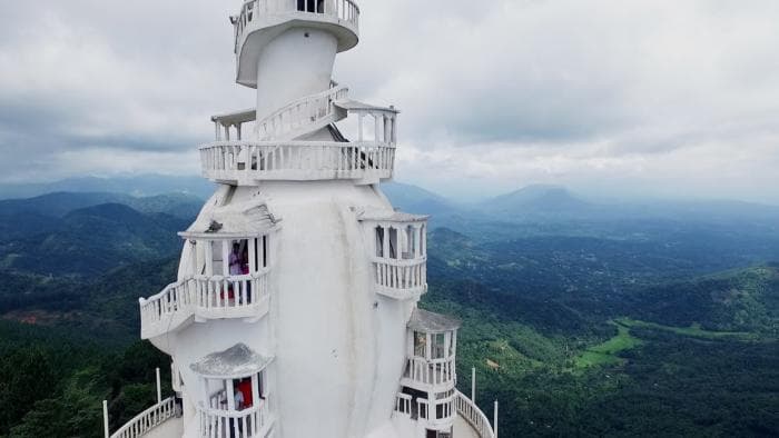 Reisiidee Sri Lankal – Ambuluwawa Tower
