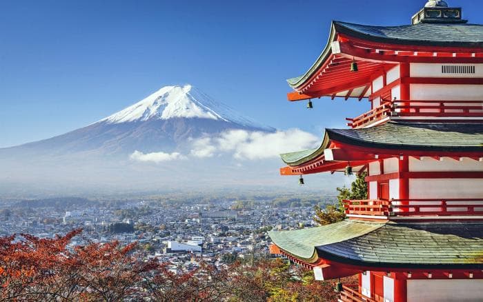 Avamise järgselt on Jaapanit külastanud vaid 1500 turisti
