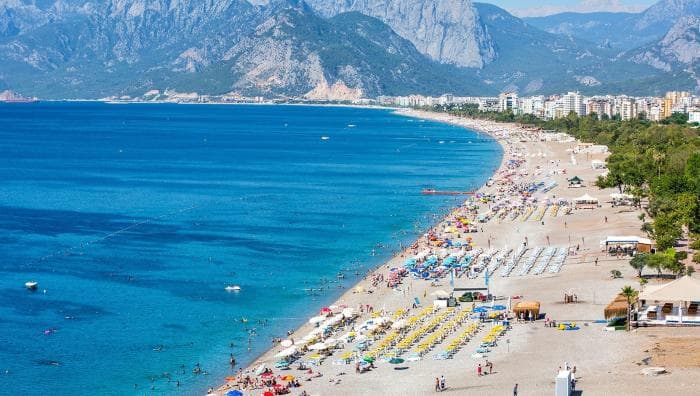Vene turistid on jälle vallutanud Antalya