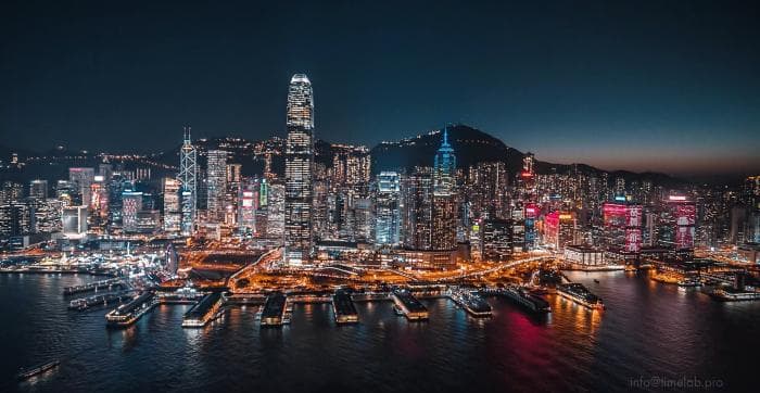 Hongkong leevendas sisenemisnõudeid, aga testimist jätkub