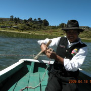 Phelippe, paadi- ja talumees Llanshoni poolsaarelt Titicaca järve äärest