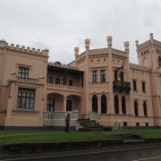Restaureeritud Aluksne loss, aastal 2016.