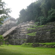 Palenque iidne maiade linn