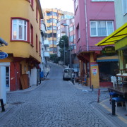 Tüüpiline Istanbuli tänav